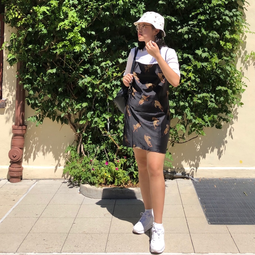 Meet your Posher, Helen